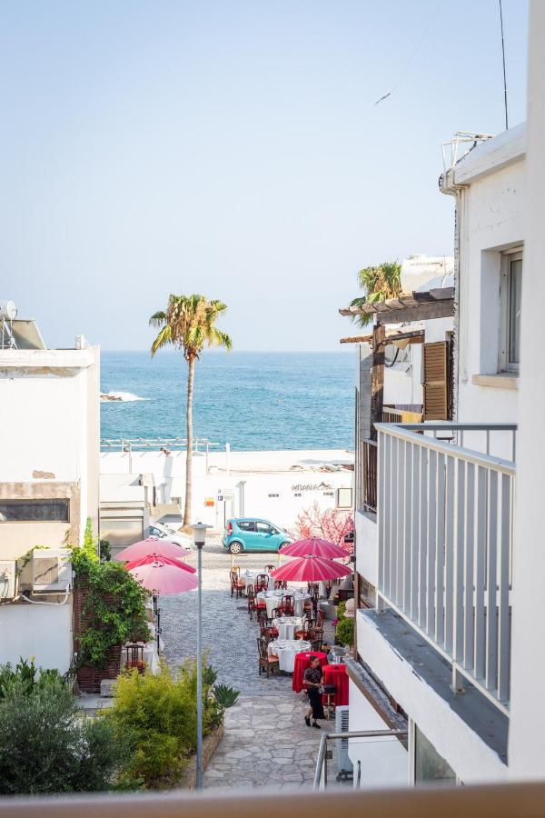 Light House - Seafront Cosy Studio With Library Paphos Eksteriør bilde